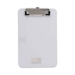 Universal Plastic Clipboard Holds 5 X 8 Sheets Clear UNV40312